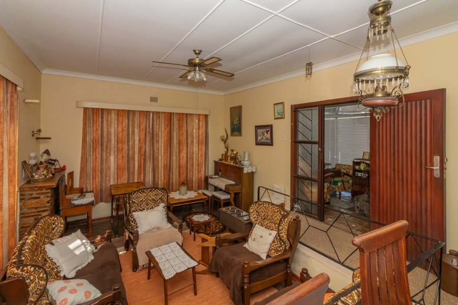 6 Bedroom Property for Sale in Morewag Free State